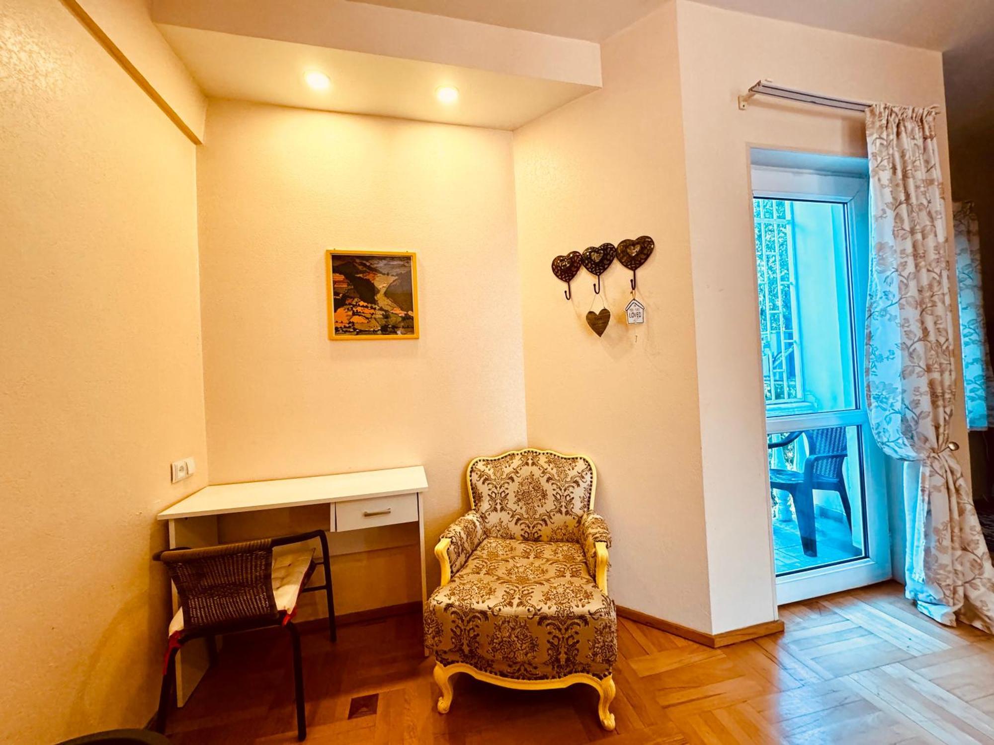 Sky Guest House Tbilisi Exteriör bild